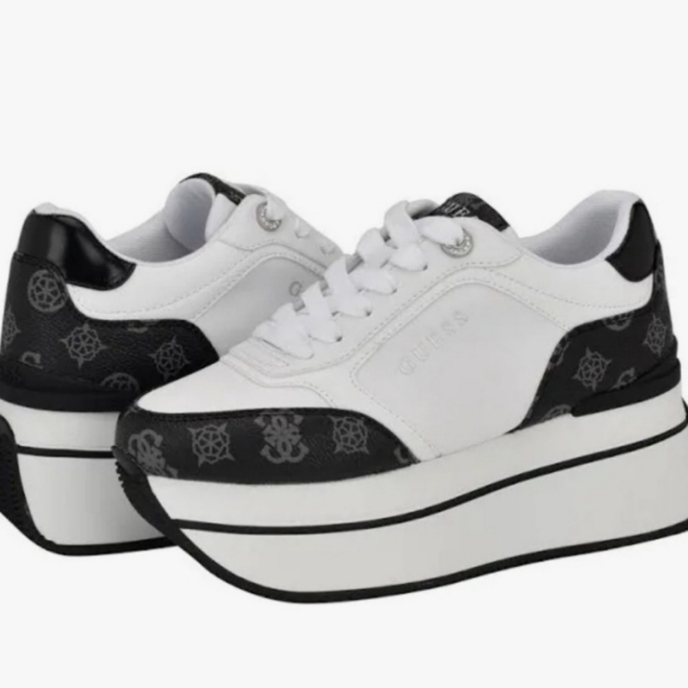 GUESS CABRIO Chunky Platform Fashion Sneakers